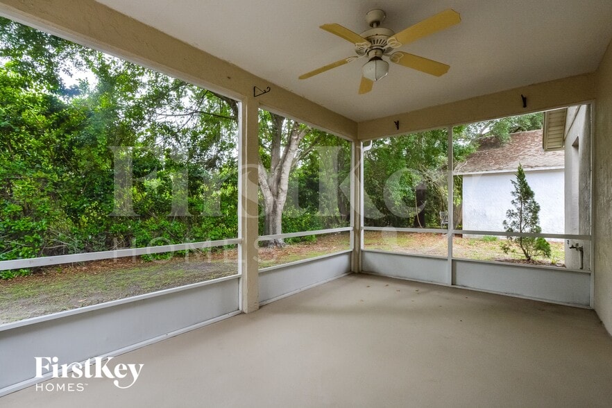 Building Photo - 284 Kettering Rd