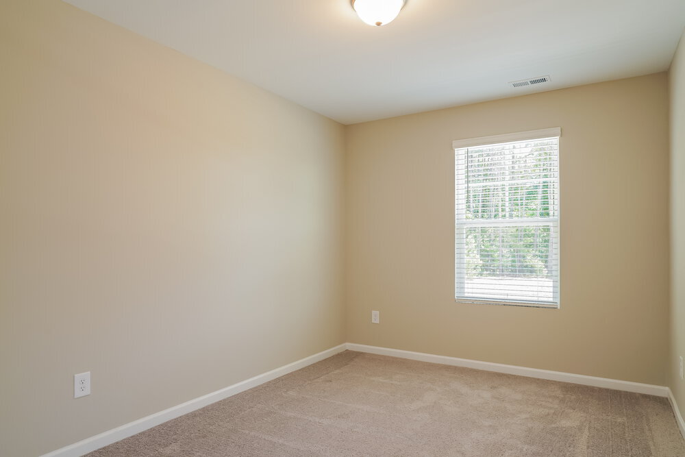 Building Photo - 524 Landing View Dr