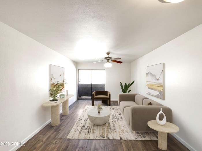 Building Photo - 985 N Granite Reef Rd