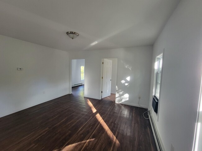 Building Photo - 96 Franklin St