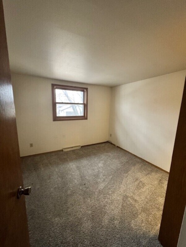 Building Photo - 82 Northbreeze Dr