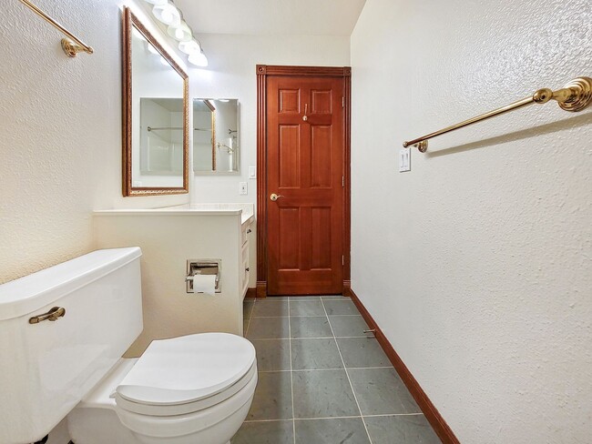 Building Photo - Cascade Mountain View Retreat: Elegant 2BR Condo in Downtown Redmond