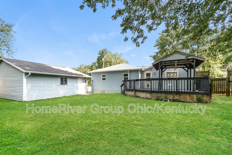Building Photo - 2238 Cosmos Dr