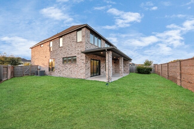 Building Photo - 1710 McCrae Hill Ct