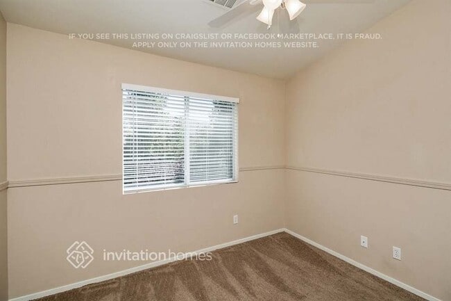 Building Photo - 2731 Enchanted Isle St