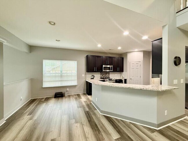Building Photo - 13141 Wilburn Park Ln