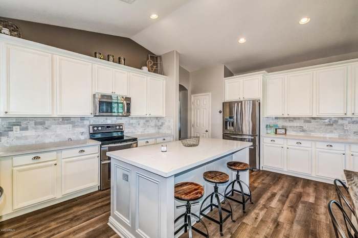 Building Photo - 32810 N 40th Pl