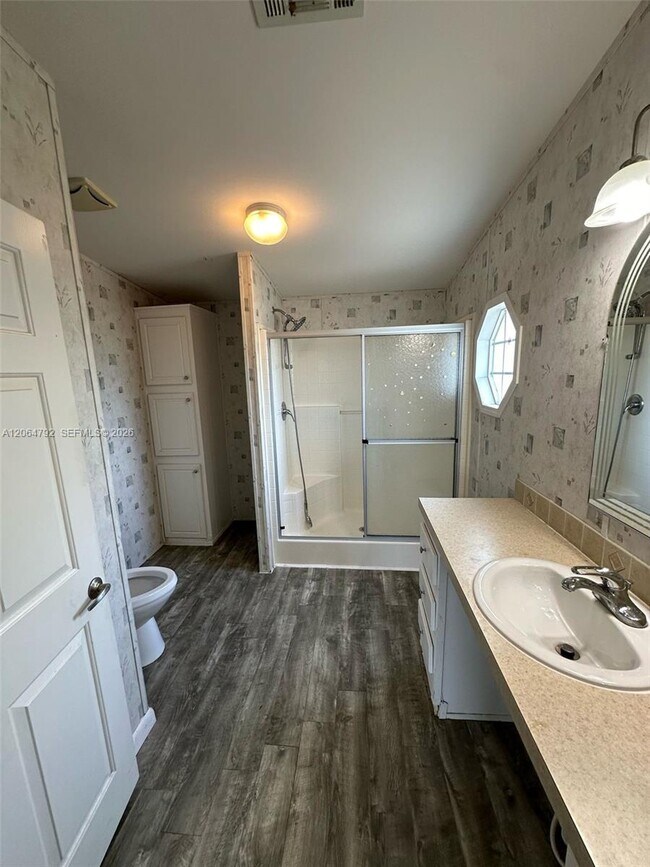 Building Photo - 11832 Leeward Pl