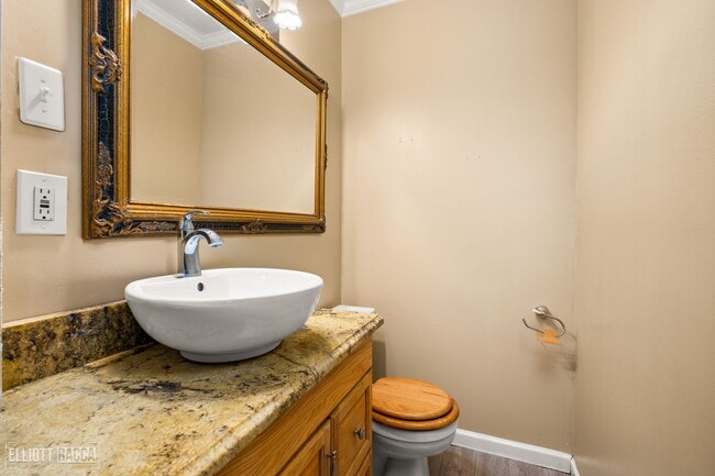 Building Photo - 2020 Clover Ln