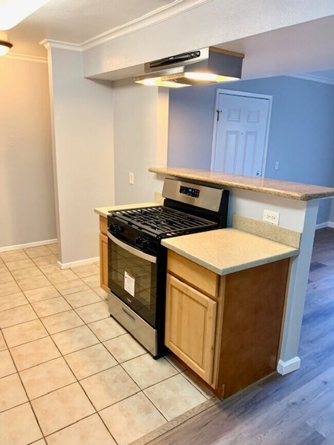 Building Photo - Great 1 bed 1 bath Condo in Pittsburg -- COMING SOON !!!