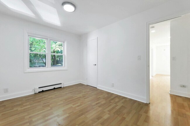 Building Photo - 179A Christie Heights St