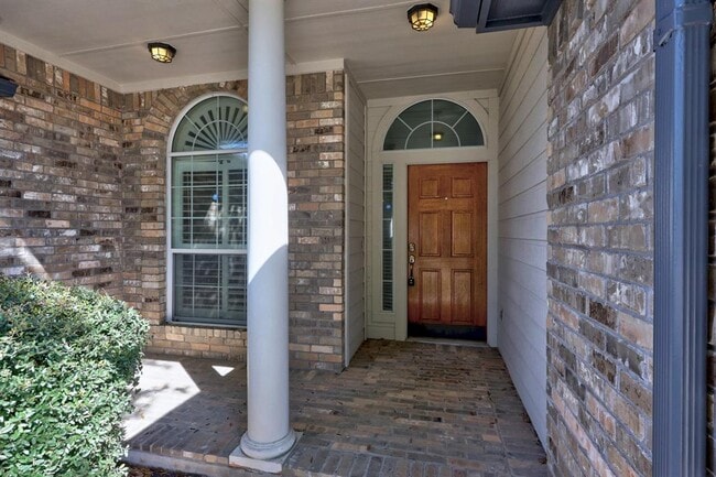 Building Photo - 1306 Lou Gehrig Ln