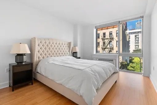 Primary Photo - 505 W 37th St