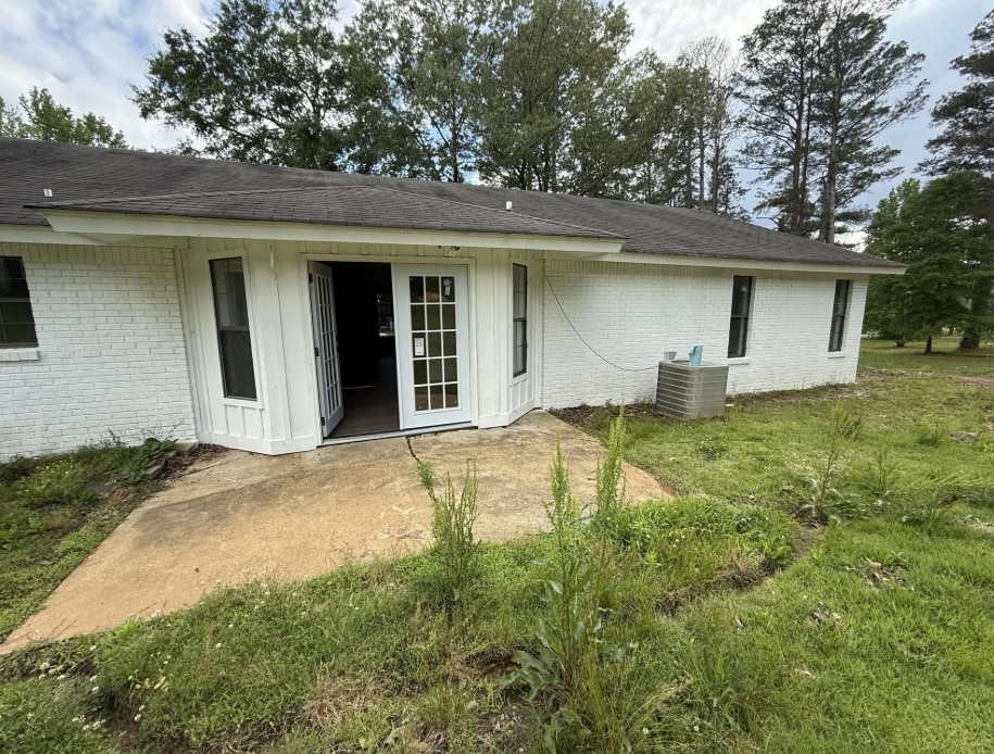 Building Photo - 119 Road 1252