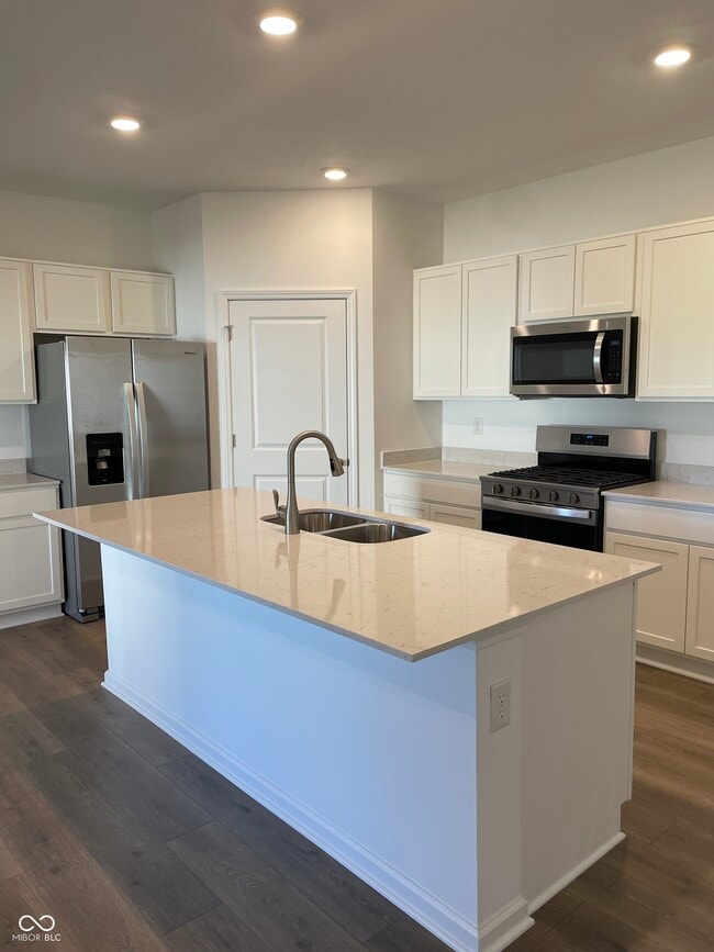 Building Photo - 940 Saddlebrook Farms Blvd