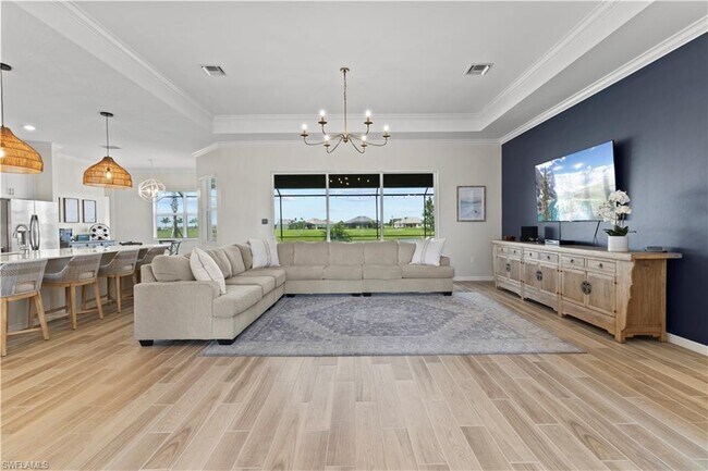 Building Photo - 6023 Diamonte Pl