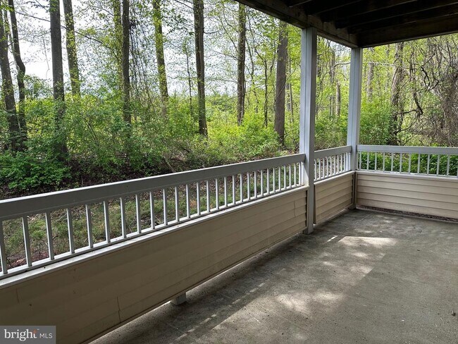 Building Photo - 106 Lassen Ct