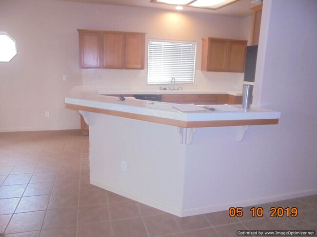 Building Photo - GORGEOUS! Sanger 4/2 With 3 Car Garage!