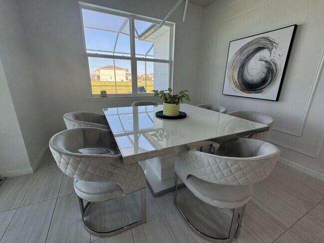 Building Photo - Modern 3-Bedroom Home with Pool and Lake View