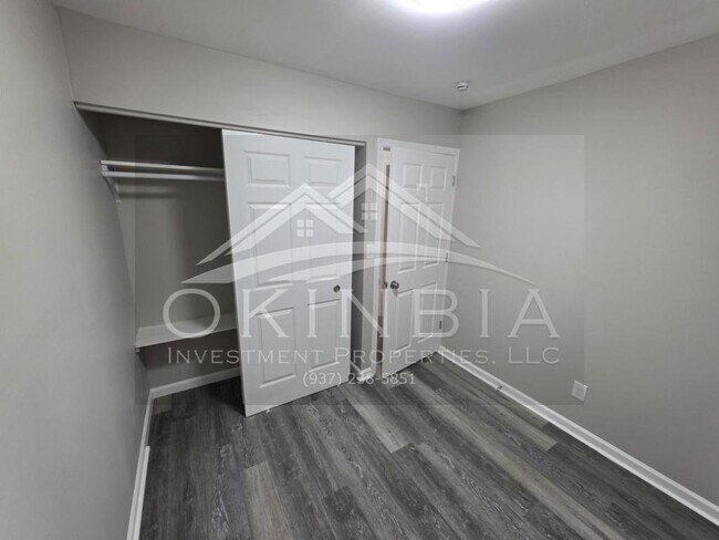 Building Photo - 4420 Catalina Ave