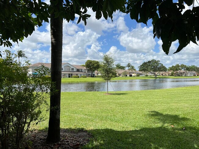 Building Photo - 9262 Boca Gardens Pkwy