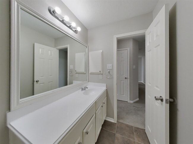 Building Photo - 20814 Fox Swift Ct