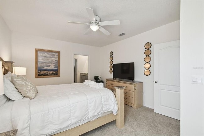 Building Photo - 7704 Oakmoss Loop