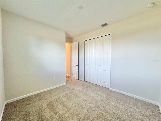 Building Photo - 656 Hennepin Lp