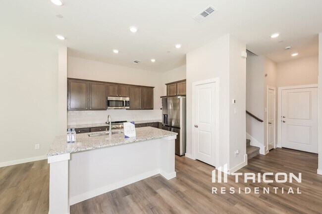 Building Photo - 206 Ledburn Ct