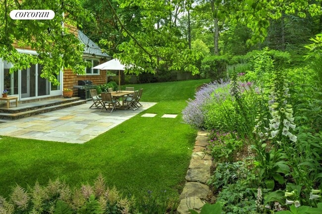 Building Photo - 156 Suffolk St