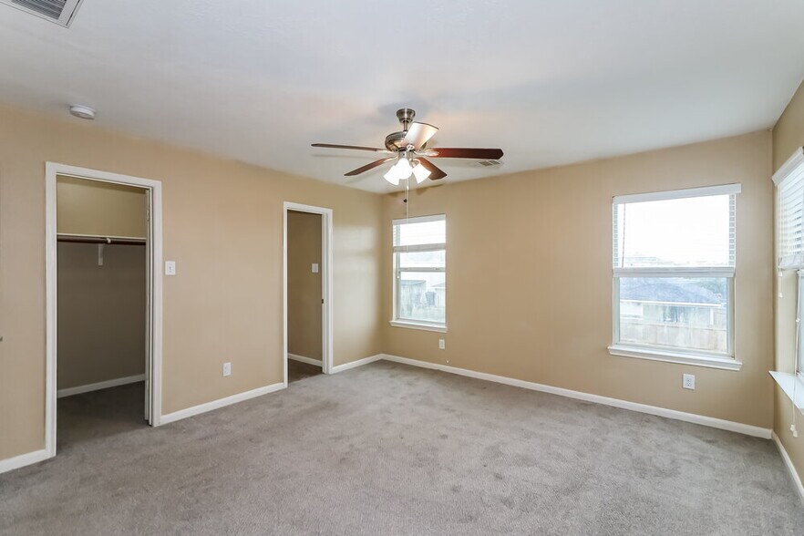 Building Photo - 20710 Tayman Oaks Dr