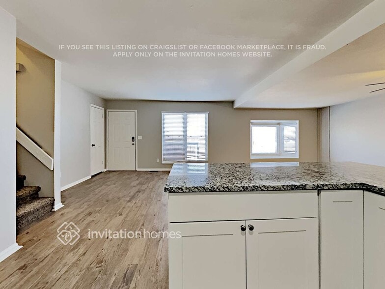 Building Photo - 13581 Sheridan Blvd