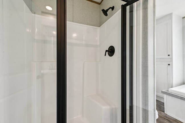 Building Photo - 1602 Swallowtail Dr