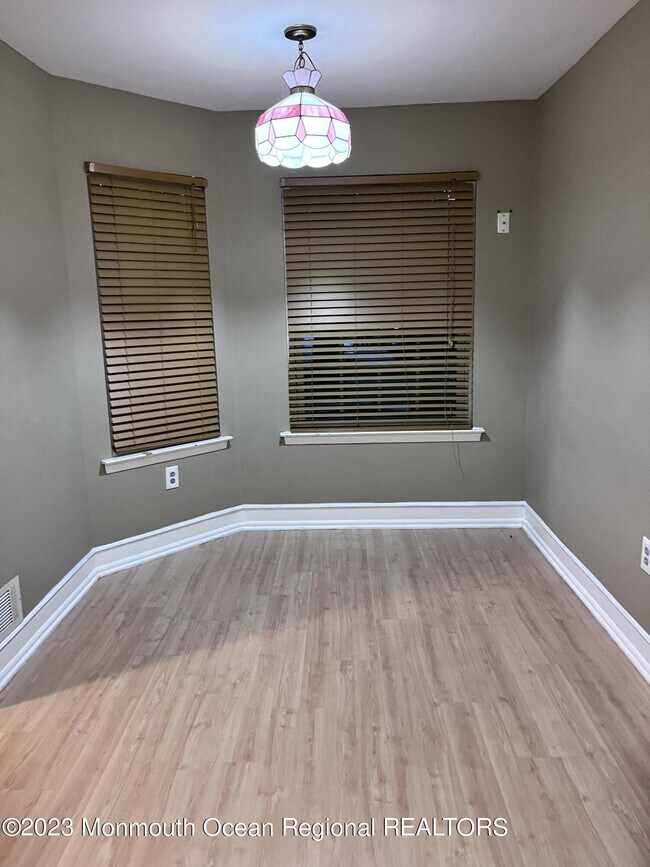 Building Photo - 37 Atlantis Terrace