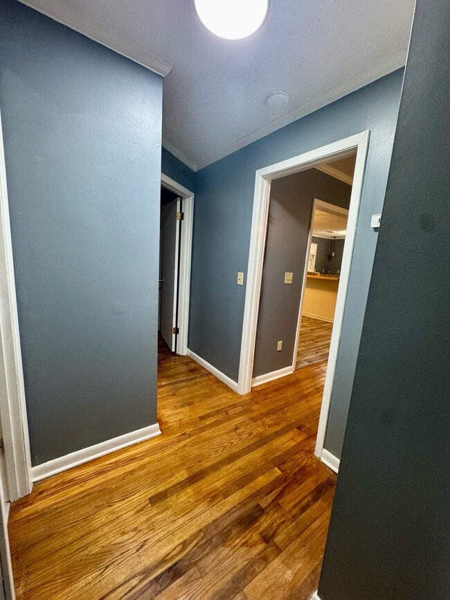 Building Photo - 2409 Ruth St