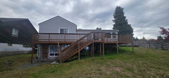 Building Photo - 119 W Fogarty Ave