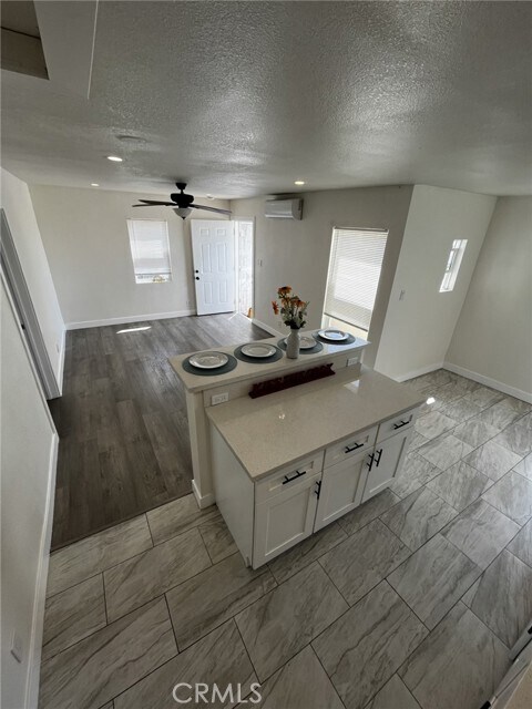 Building Photo - 4518 Normandie Ave