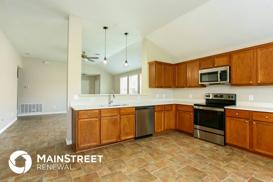 Building Photo - 539 Chestnut Trail