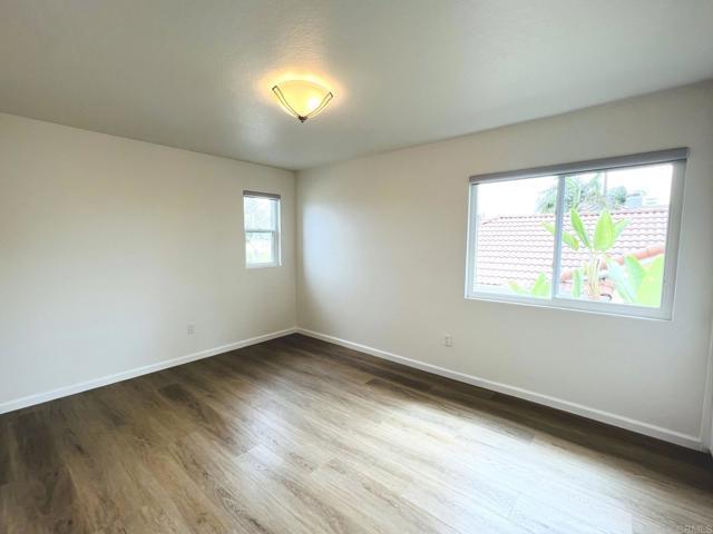 Building Photo - 1420 Tres Hermanas Way