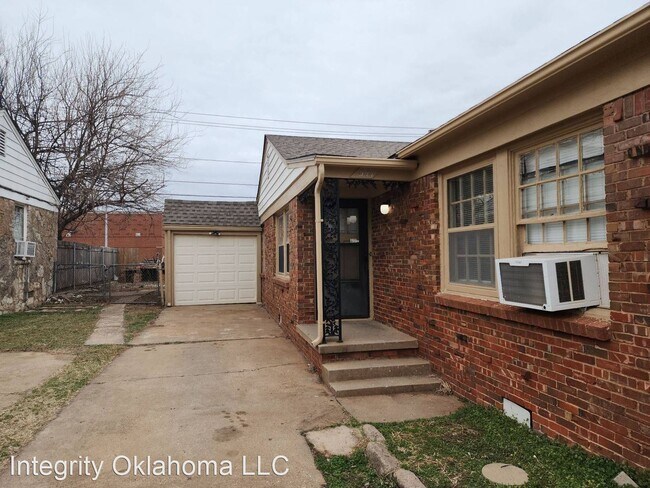 Building Photo - 2 br, 1 bath House - 547 E Indian Drive