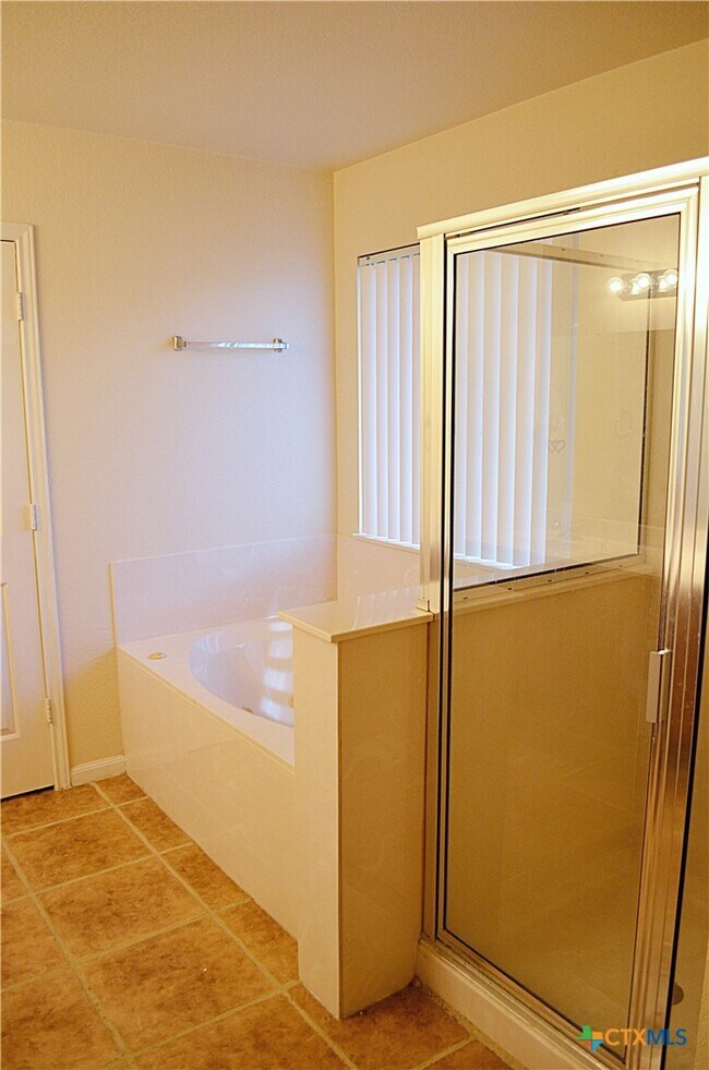 Building Photo - 208 Tribal Trail