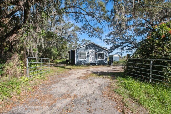 Building Photo - 3106 E Trapnell Rd