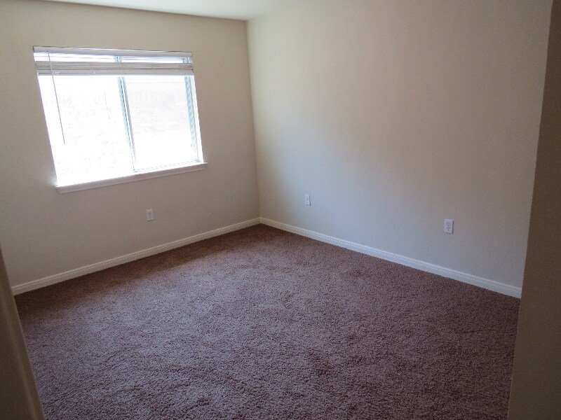 Building Photo - 3918 Southern Grove