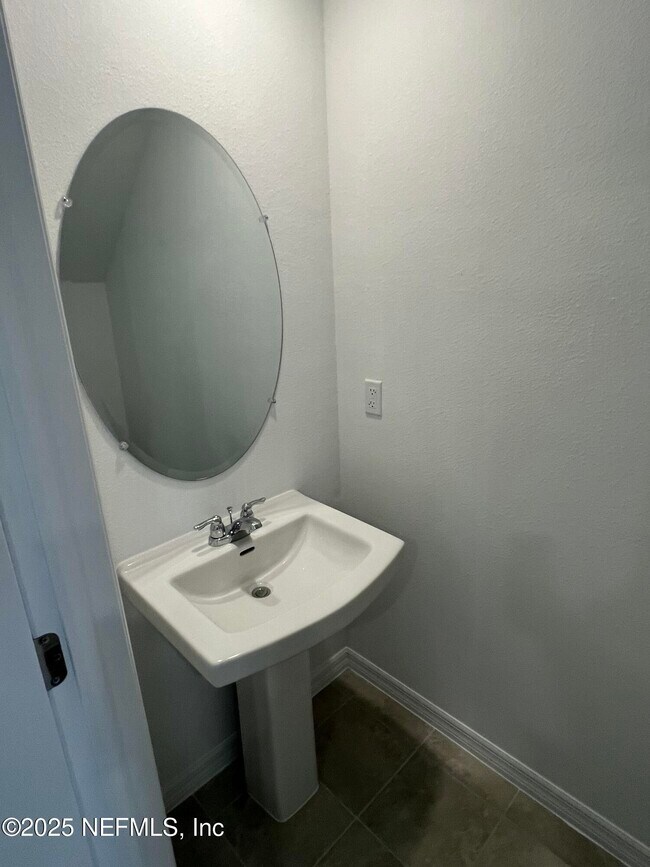 Building Photo - 7271 Sabal Ter