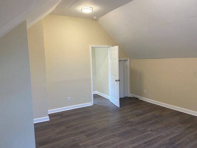 Building Photo - 903 Cattell Rd