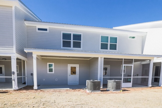 Building Photo - 298 Date Palm Ln