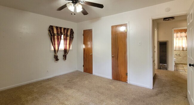 Building Photo - Cute Home Located in the Heart Of Lubbock!