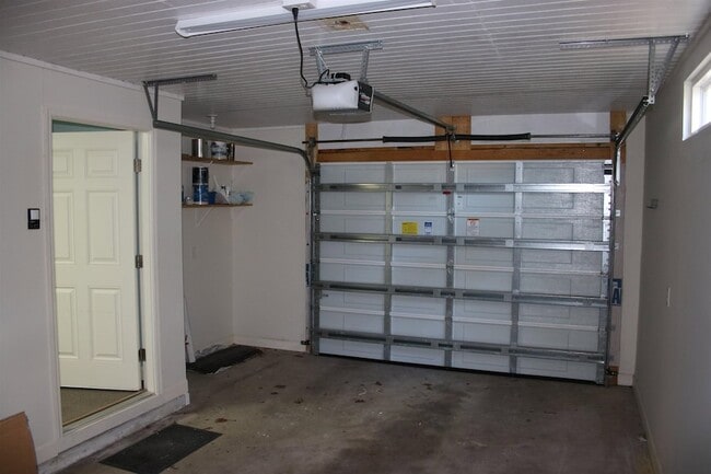 Building Photo - 206 Phoenetia Dr