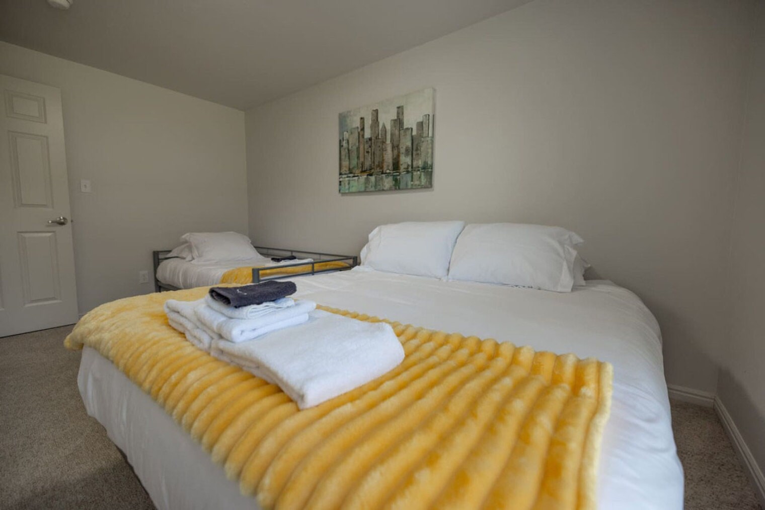 Building Photo - 9164 Coppercreek Cir