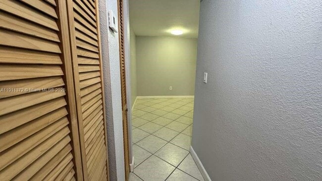 Building Photo - 6195 W 18th Ave